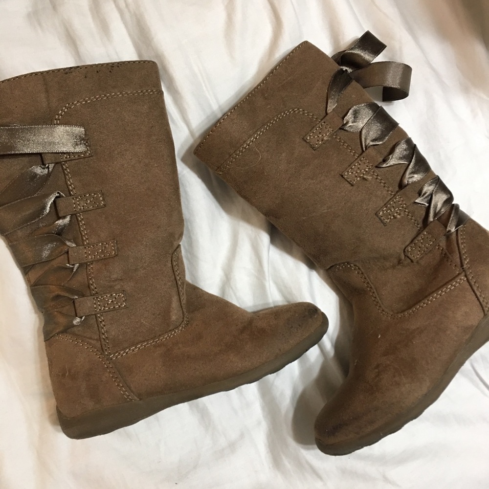 Stride Rite Lace Up Boots
